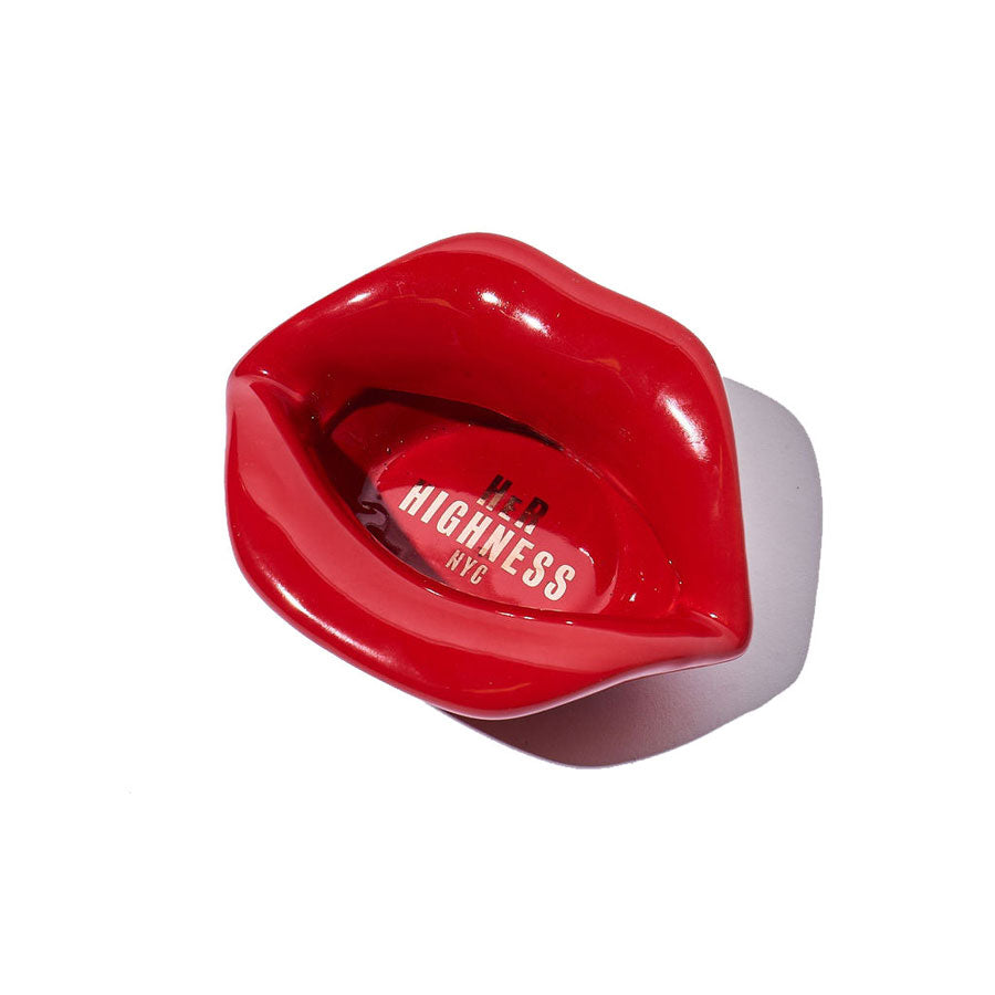 https://www.herhighnesscbd.com/cdn/shop/files/her-highness-red-lips-ashtray-trinket-tray_900x.jpg?v=1701648112